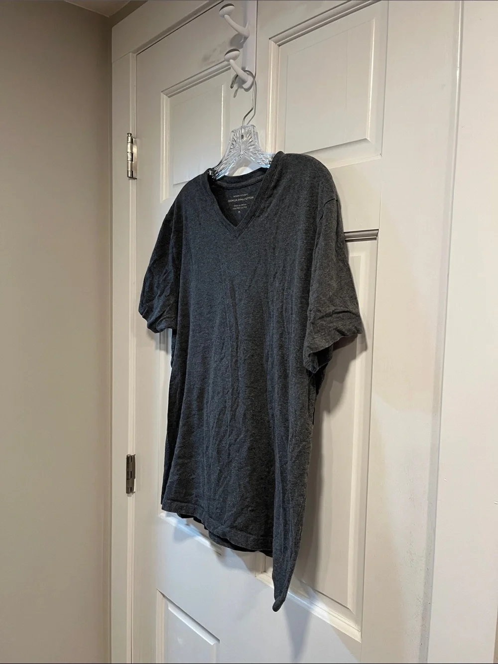 Banana Republic 100% Premium Pima Cotton T-Shirt in Grey Size Medium
